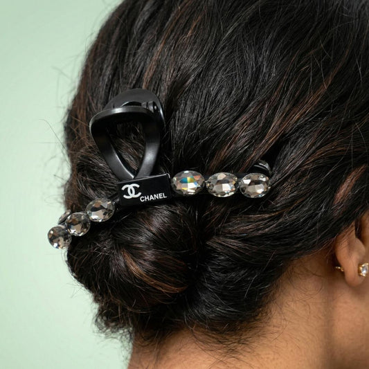Chanel Crystal Claw Clip Noir Edition